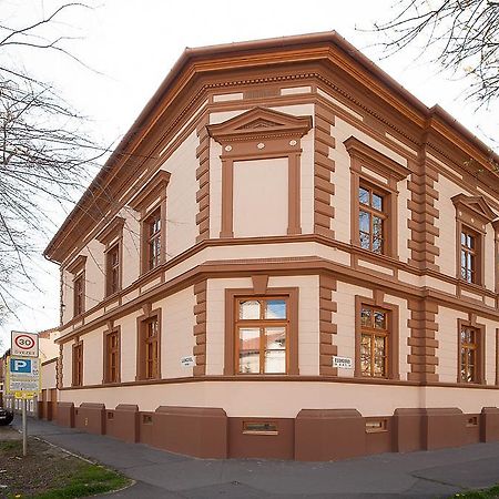 Hotel Csanabella House Segedyn Zewnętrze zdjęcie